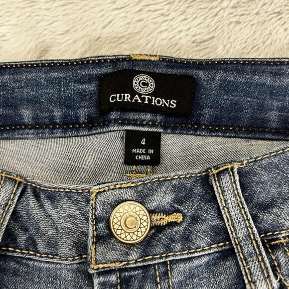 Curations Jeans Women’s 4 Skinny Medium Wash Studded Flower Distressed Hem Boho - Picture 4 of 9